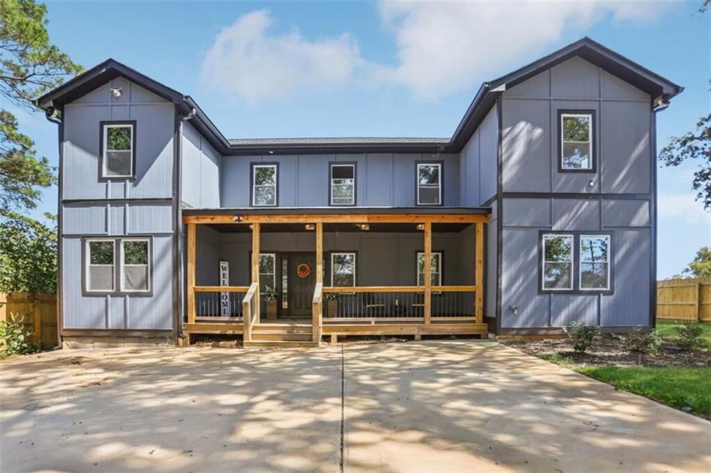 Property Photo:  1400 Bouldercrest Road  GA 30316 