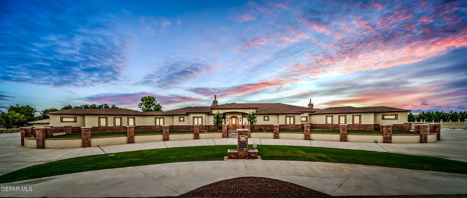 Property Photo:  7 Cielo Del Este  NM 88021 