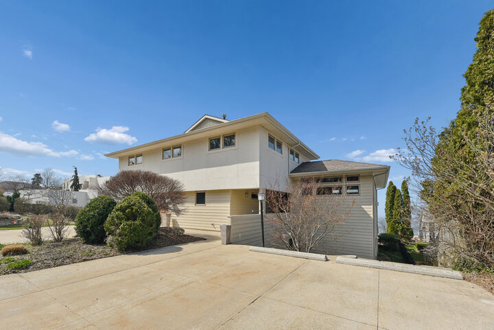 Property Photo:  2940 Lake Shore Drive  IN 46360 