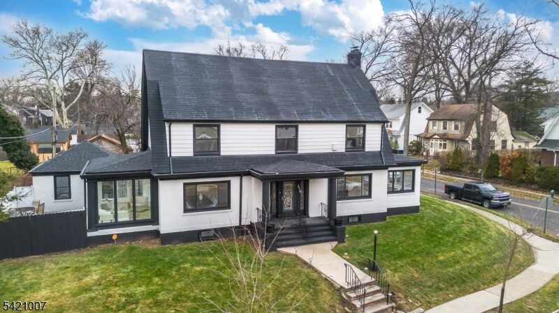 Property Photo:  104 Reynolds Pl  NJ 07079 