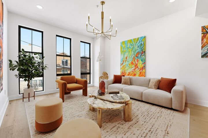 Property Photo:  15 Manhattan Ave 2  NJ 07307 