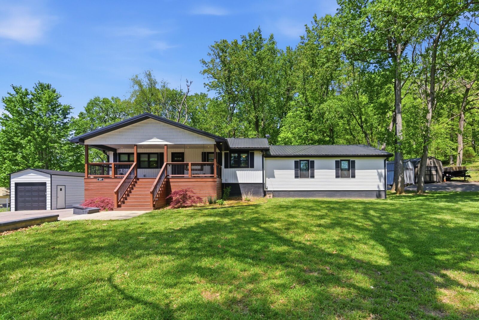 Property Photo:  597 Herrington Haven Road  KY 40444 