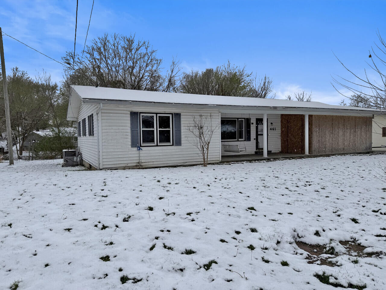Property Photo:  461 Moore Road  KY 40769 