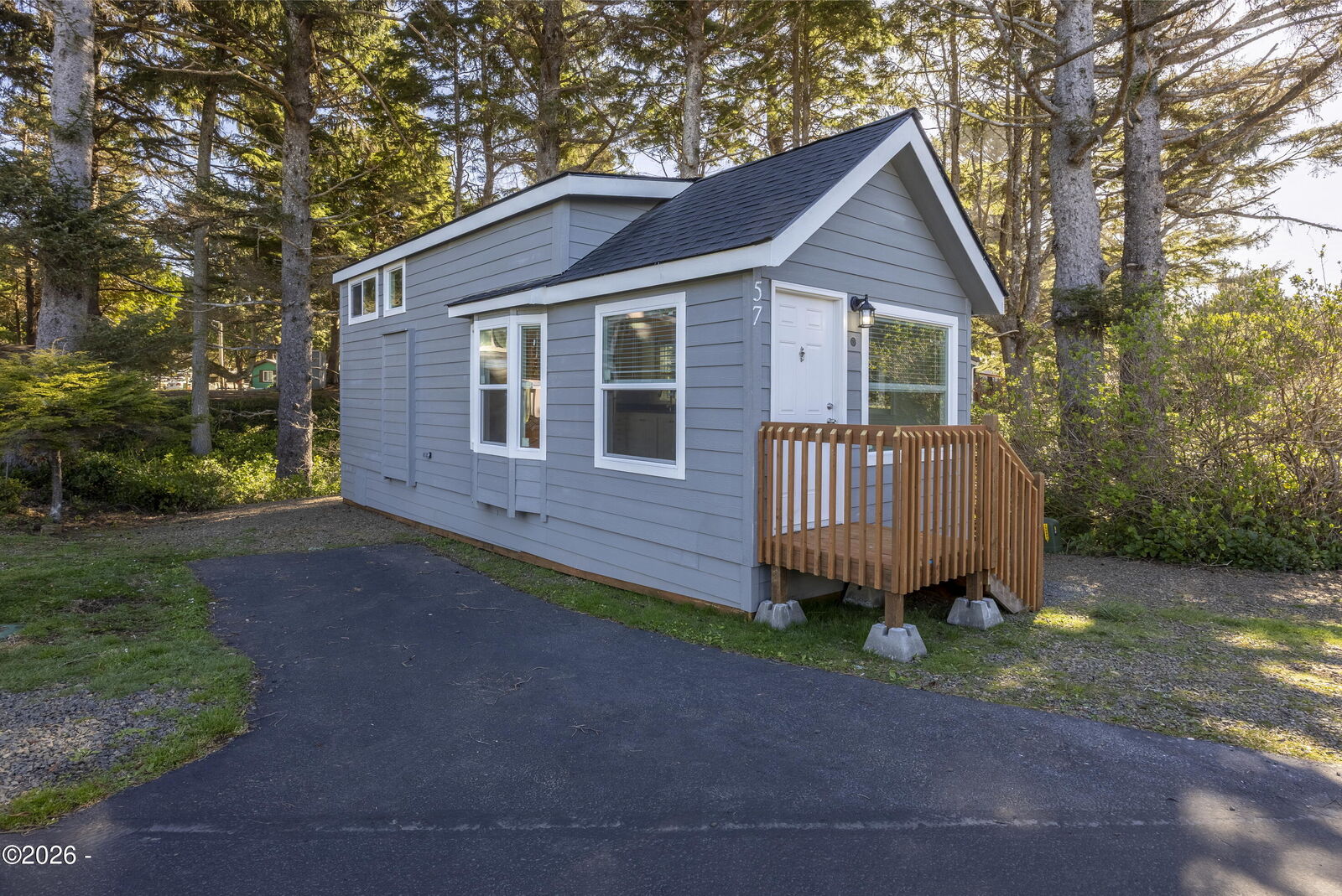 Property Photo: 4875 N Hwy 101 57 OR 97341