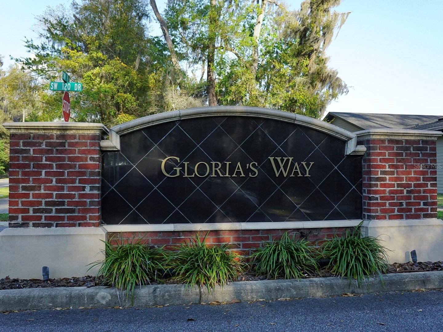Property Photo:  12149 SW 9th Lane  FL 32607 