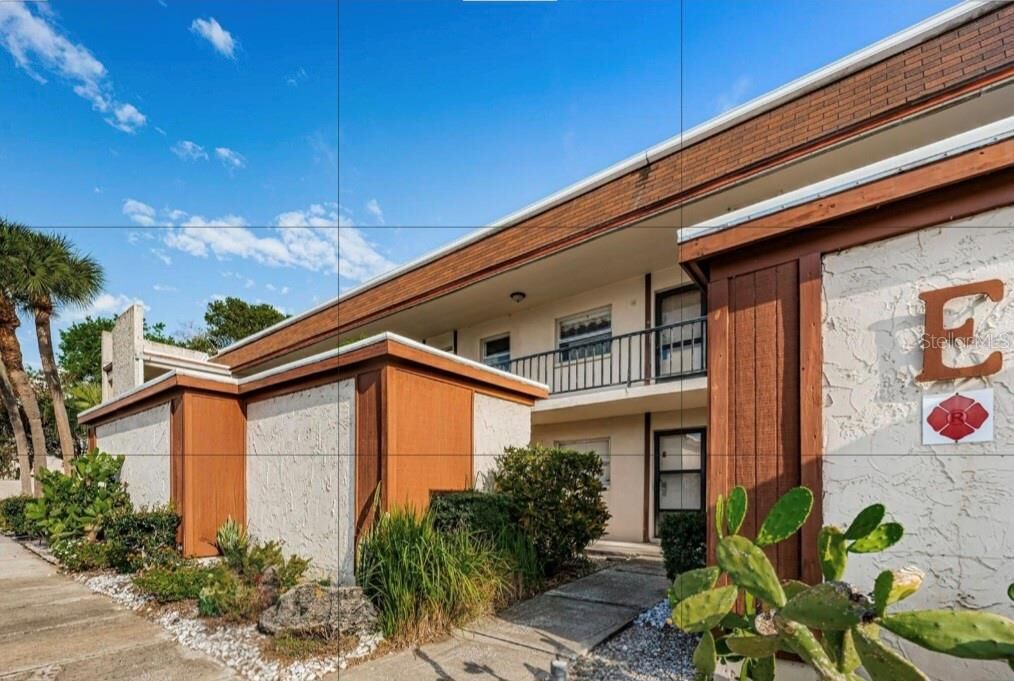 Property Photo:  2750 E Bay Drive 10E  FL 33771 