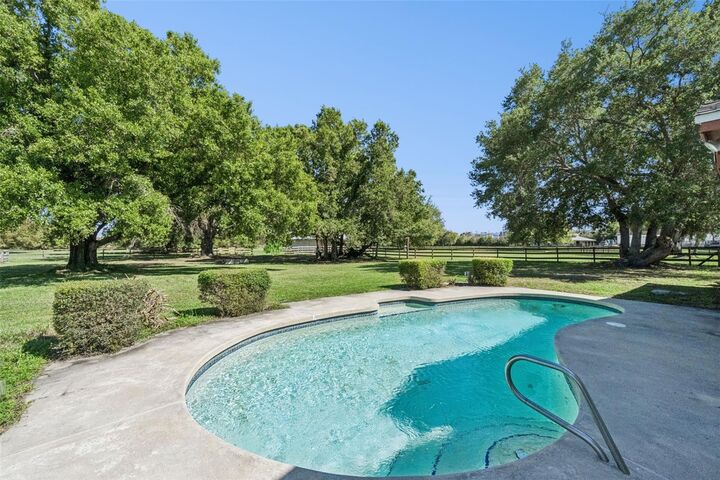 Property Photo:  3141 Appaloosa Court  FL 34746 