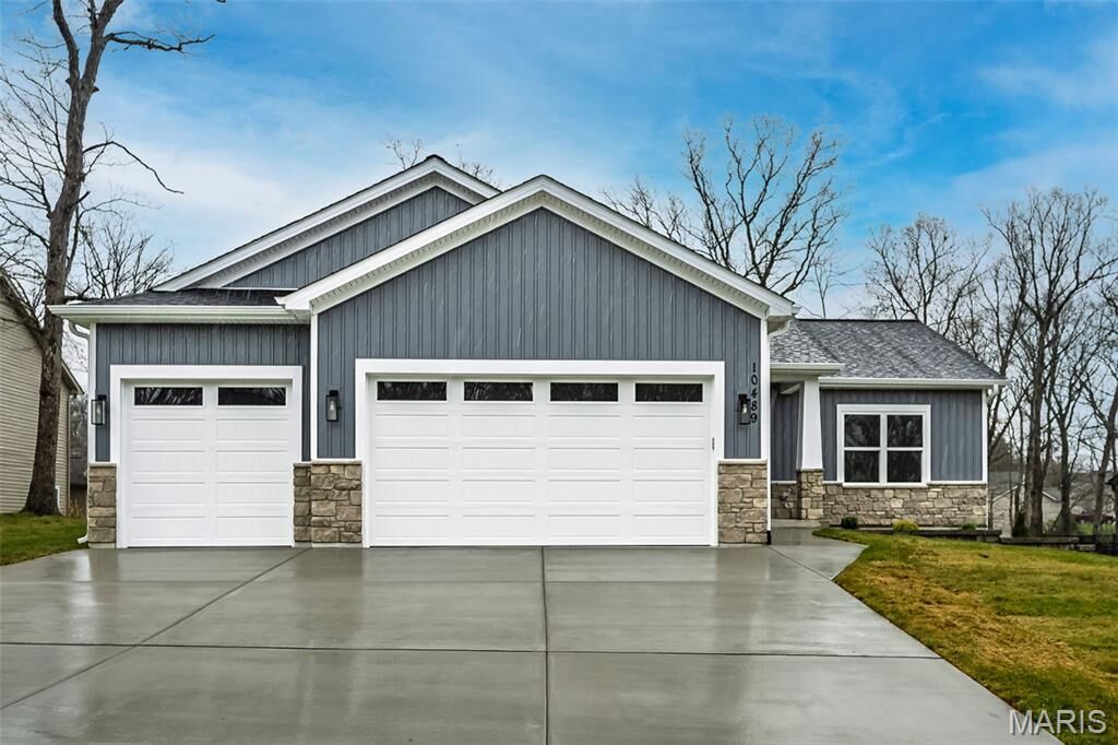 Property Photo:  10489 Walnut Lane  MO 63348 