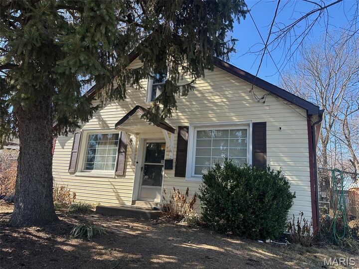 Property Photo: 6255 Hancock Avenue MO 63134