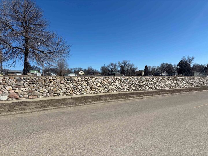 Property Photo:  1001 2nd St  ND 58701 