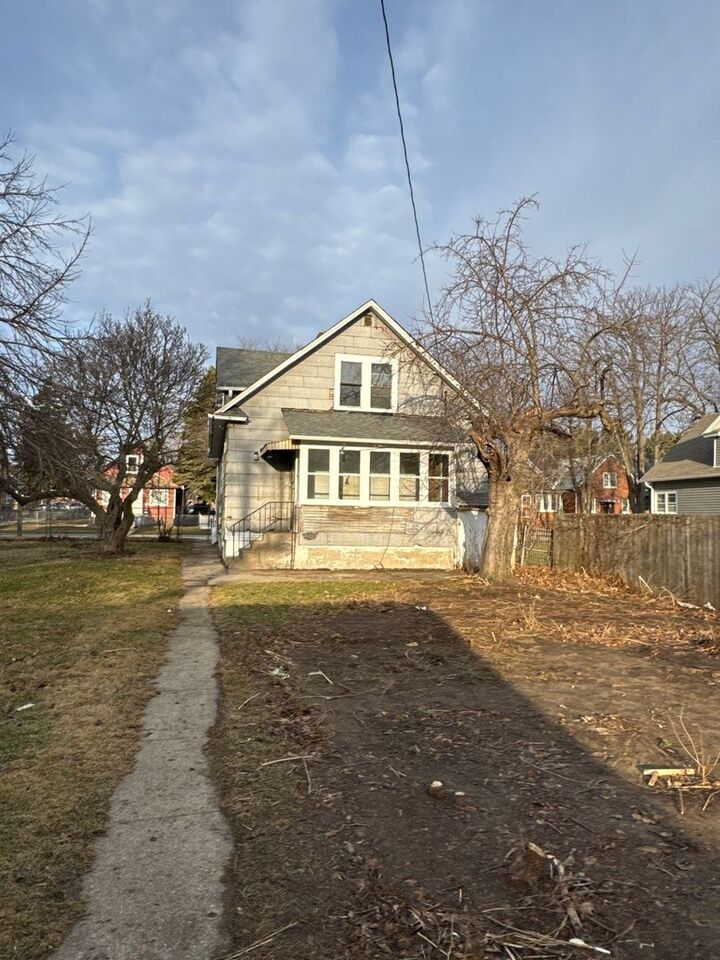 Property Photo:  1115 Wadsworth Avenue  IL 60064 