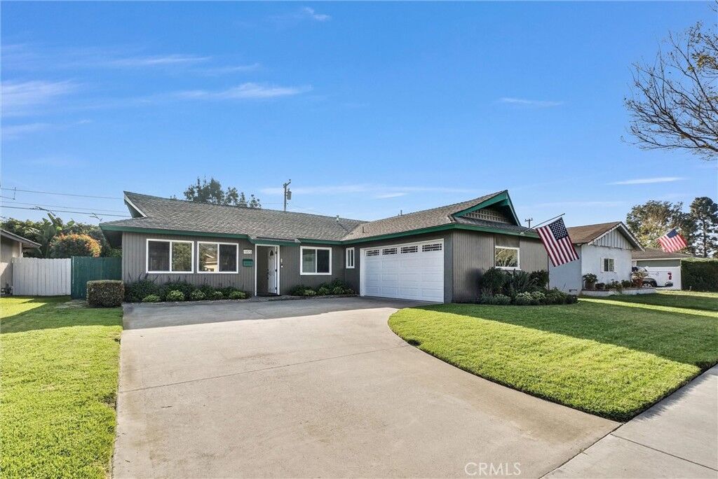 Property Photo:  16572 Patricia Lane  CA 92647 