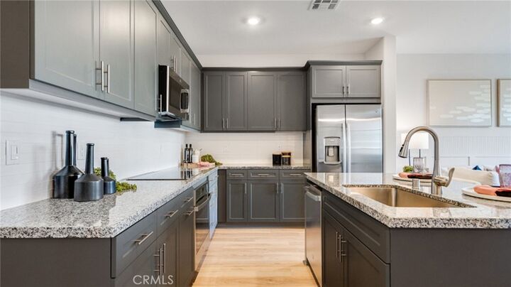 Property Photo:  2821 E Amberley Privado  CA 91762 