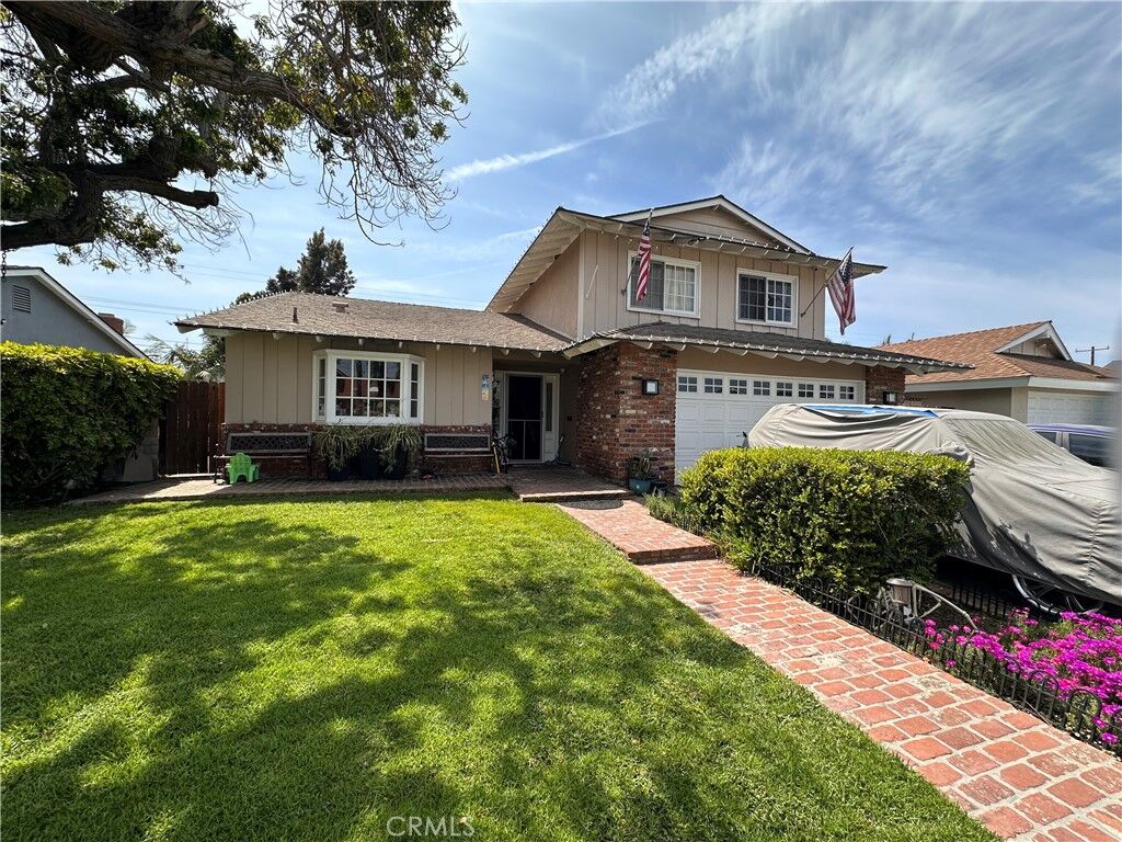 Property Photo:  9392 Greenwich  CA 92646 