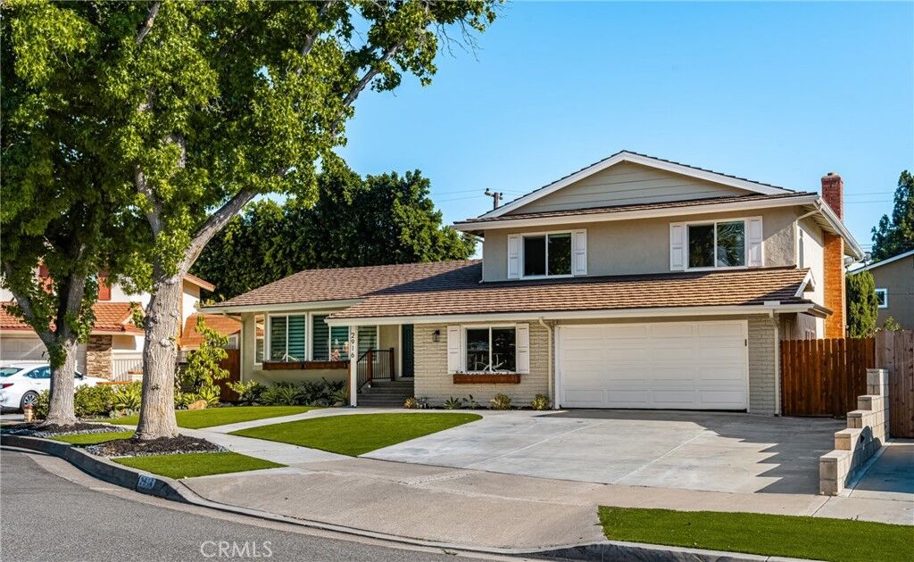 Property Photo: 2916 E Trenton Avenue CA 92867