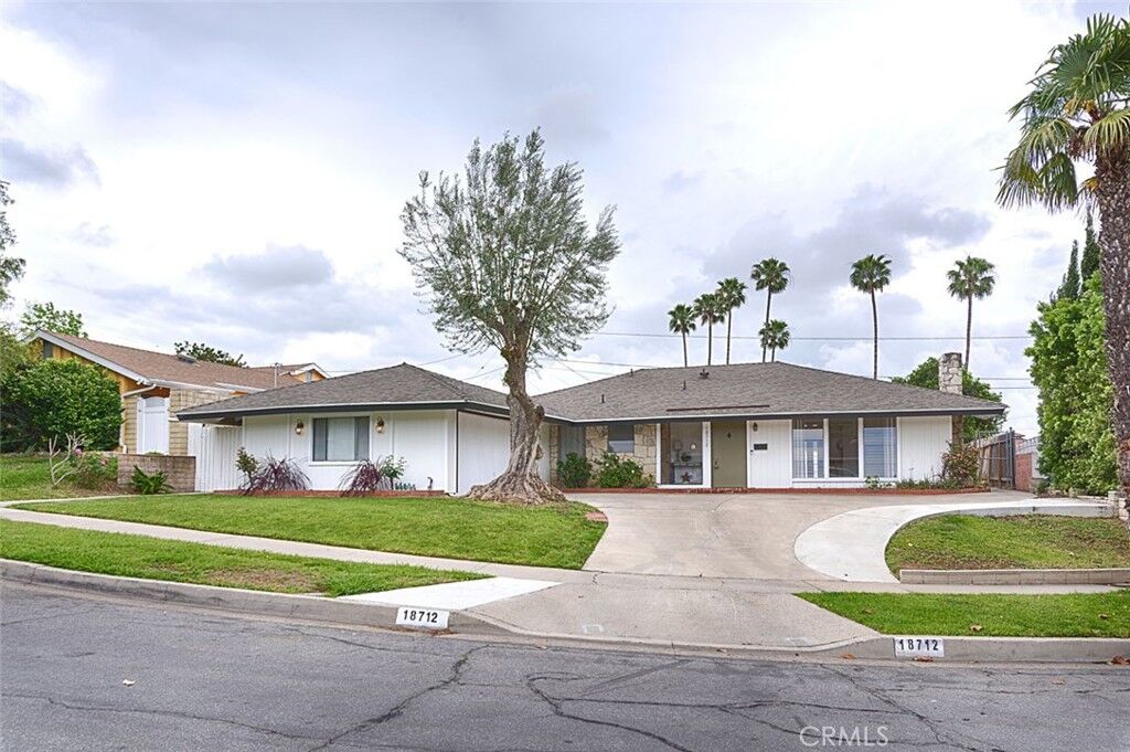 Property Photo: 18712 Piper CA 92886