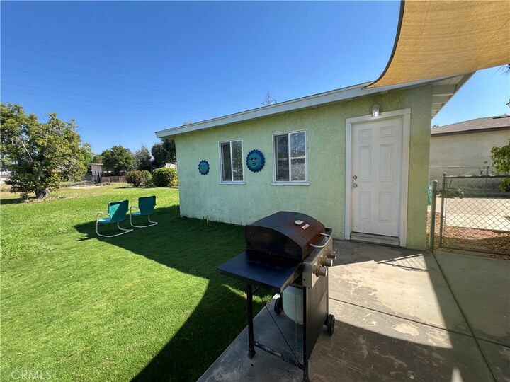 Property Photo:  1904 E San Bernardino Avenue  CA 92408 