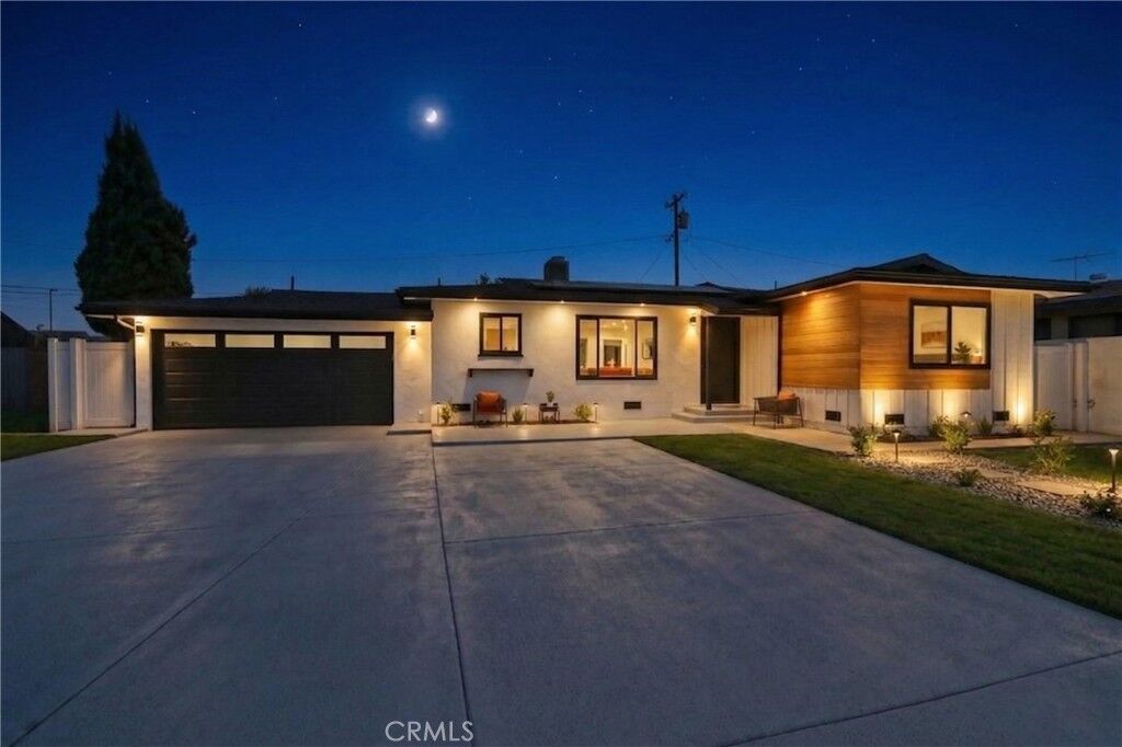 Property Photo: 10082 Bonser CA 92840