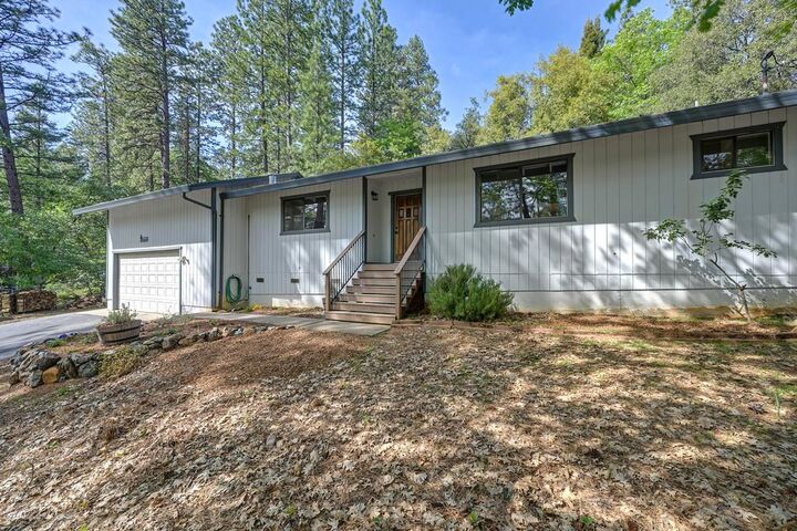 Property Photo: 15358 Sky Pines Road CA 95949
