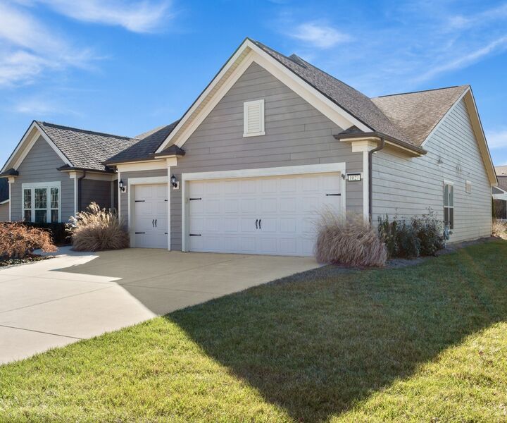 Property Photo:  1027 Coffee Rdg  TN 37174 