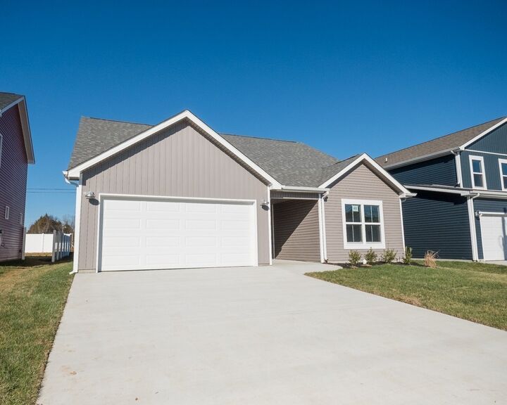 Property Photo: 12 Persinger Place TN 37042