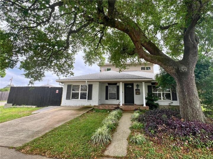 Property Photo:  2112 Deerfield Road  LA 70056 