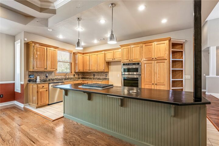 Property Photo:  4042 Saulsbury Street  AR 72762 