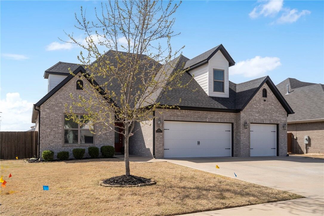 Property Photo:  5500 W Lakewood Drive  AR 72758 