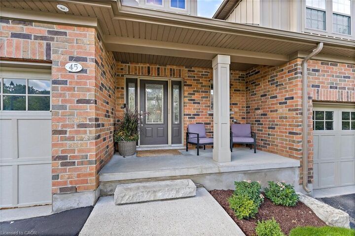 Property Photo: 45 Linden Avenue ON N0B 2K0