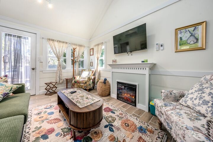 Property Photo: 17 Ploughed Neck Rd MA 02537