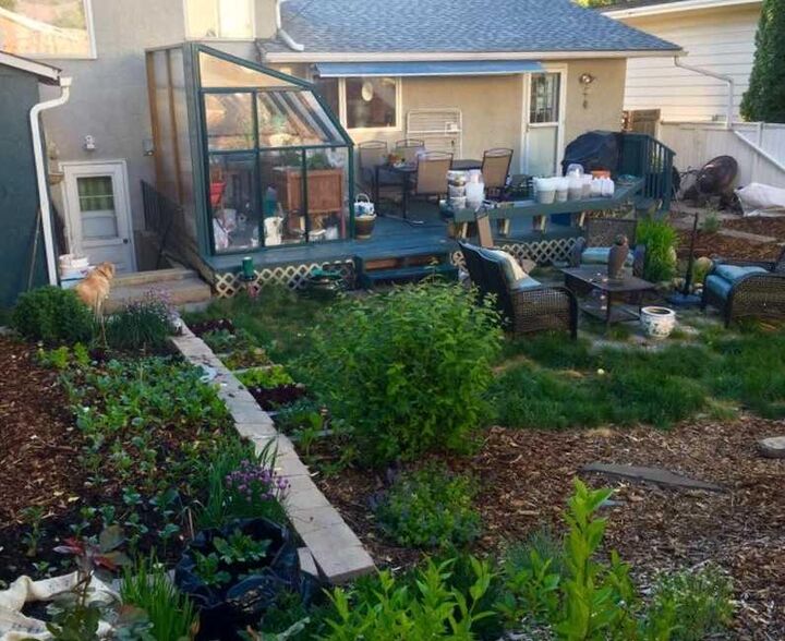 Property Photo:  1323 University Drive NW  AB T2N 3Y8 