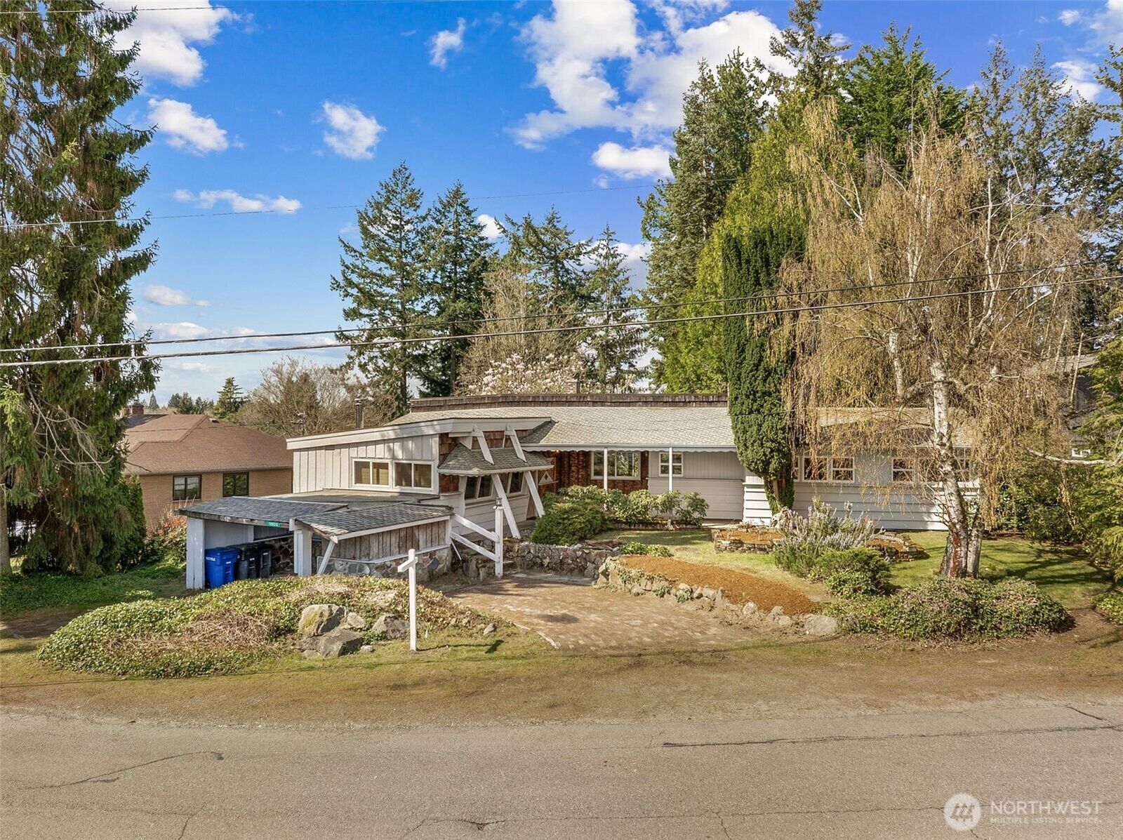 Property Photo:  19635  4th Avenue S  WA 98148 