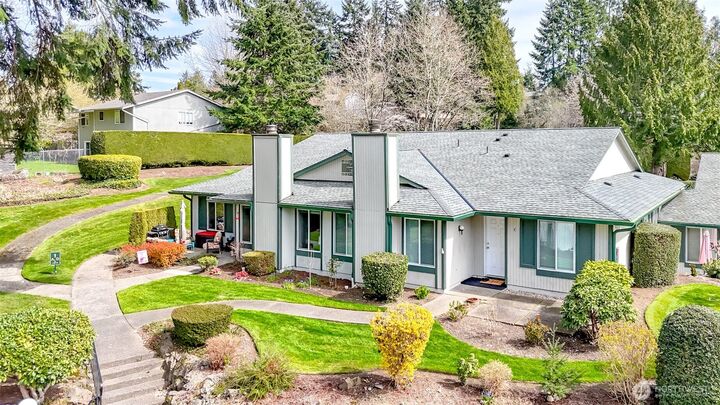 Property Photo:  527 S  323rd Place 18B  WA 98003 