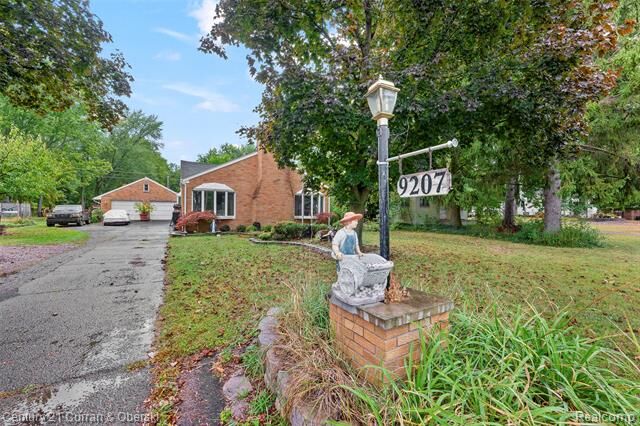 Property Photo: 9207 Inkster Road MI 48150