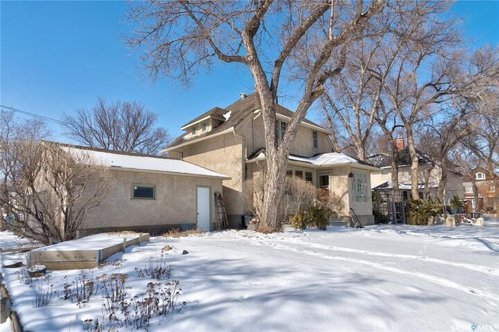 Property Photo:  2648 Retallack Street  SK S4T 2L5 