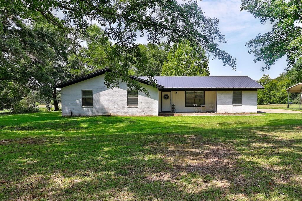Property Photo:  2501 Bethlehem Road  AL 36350 