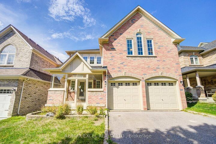 Property Photo: 8 Hollylane Drive ON L6C 2K1