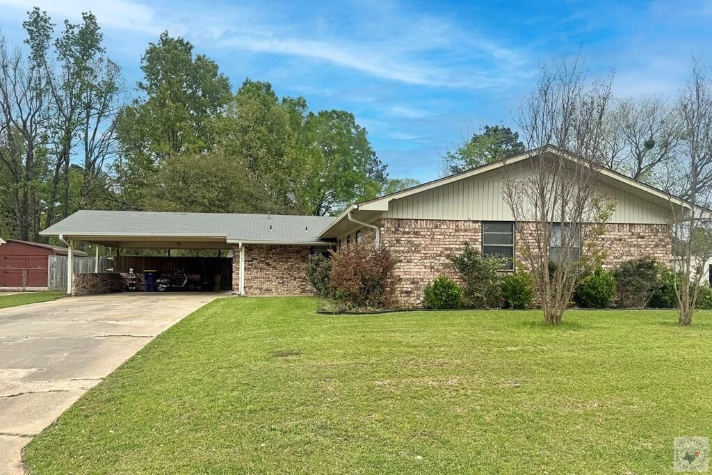 Property Photo:  1550 Leona Drive  AR 71822 