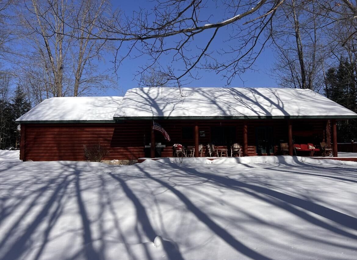 Property Photo:  1251 E Trail Drive  MI 49646 
