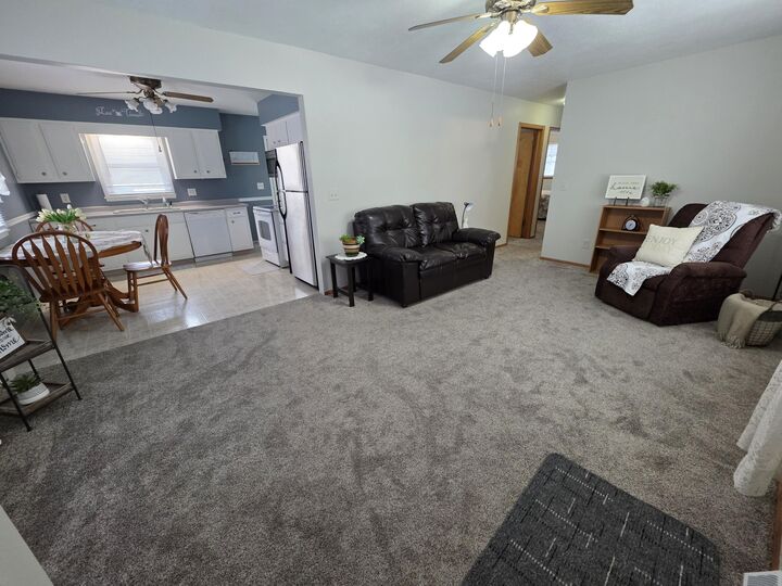 Property Photo:  7 S Greenwood Street  SD 57401 