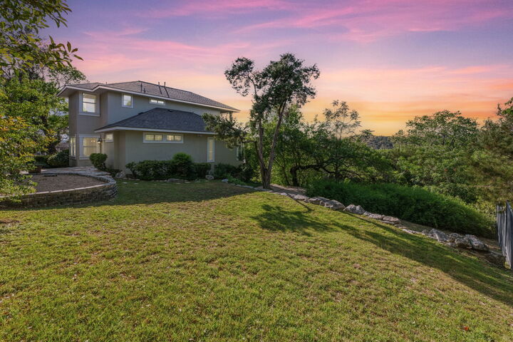 Property Photo:  10802 Love Bird Cove  TX 78730 