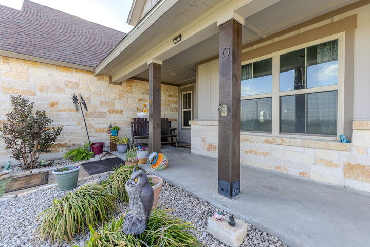 Property Photo:  4846 County Road 327 Road  TX 76530 
