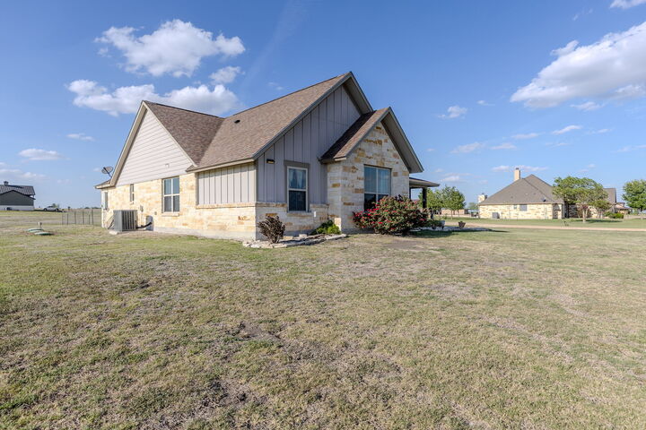 Property Photo: 4846 County Road 327 TX 76530