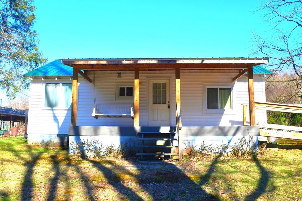 Property Photo:  135 Tippy Lane  PA 16351 