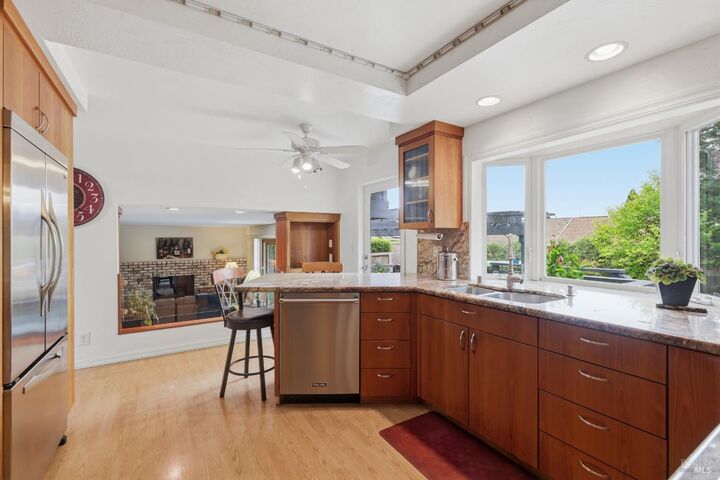 Property Photo:  29 Caulfield Court  CA 94954 