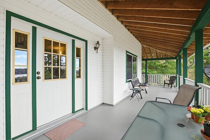 Property Photo: 30199 Silverdale Avenue BC V4S 1H2