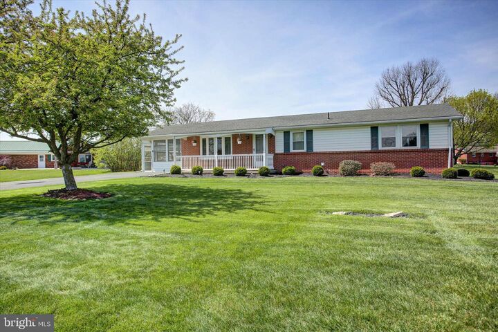 Property Photo:  5531 Oakwood Drive  PA 17236 