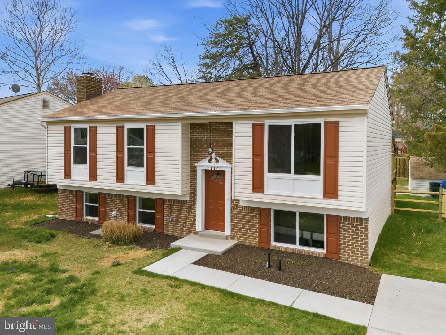 Property Photo:  1210 Bannister Circle  MD 20602 