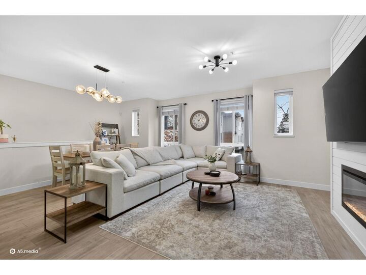 Photo de la propriété:  7947 209 Street 118  BC V2Y 0Y6 