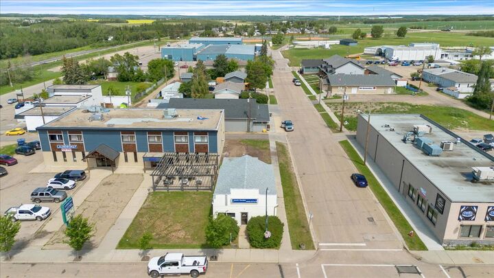 Property Photo:  50 Avenue  AB T0A 1N0 